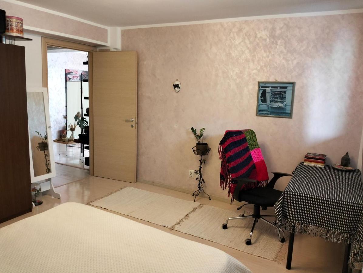 Royal Awoun Home Bucharest Luaran gambar